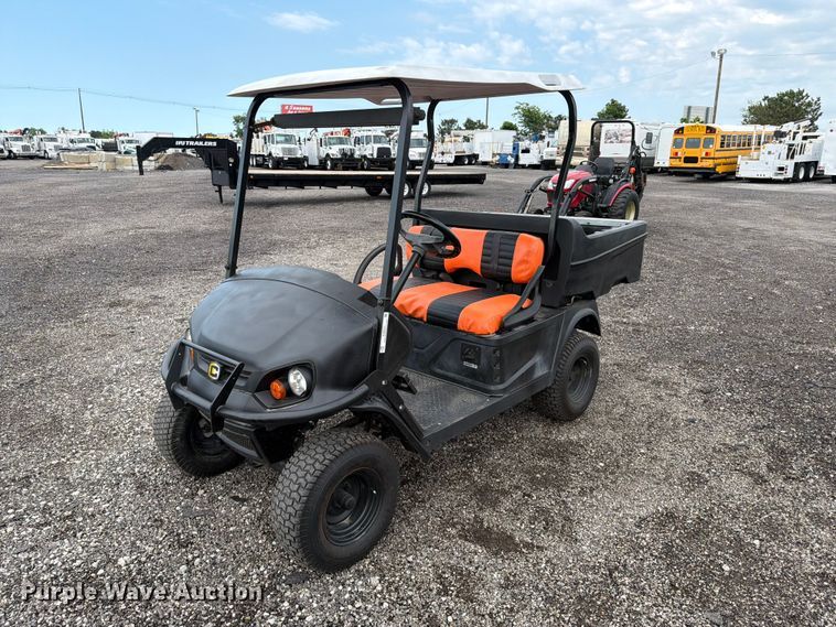 image for item EG9237 2022 Cushman Hauler 800X golf cart