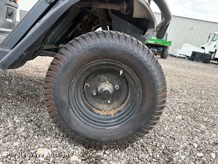 image for item EG9237 2022 Cushman Hauler 800X golf cart