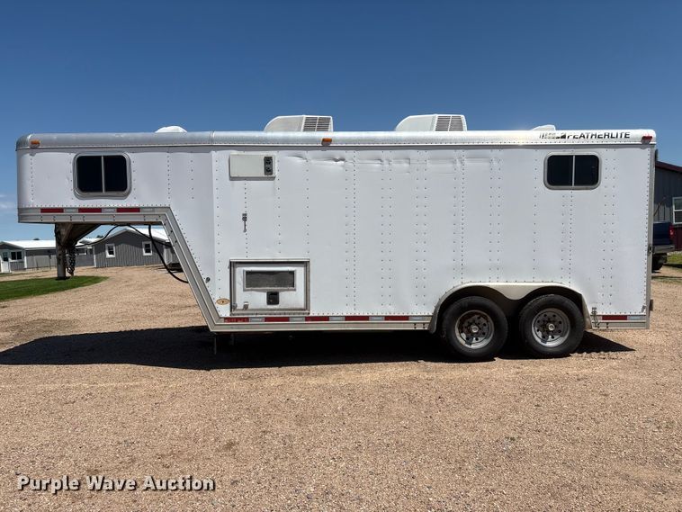 image for item EI5915 2008 Featherlite 1530 enclosed cargo trailer