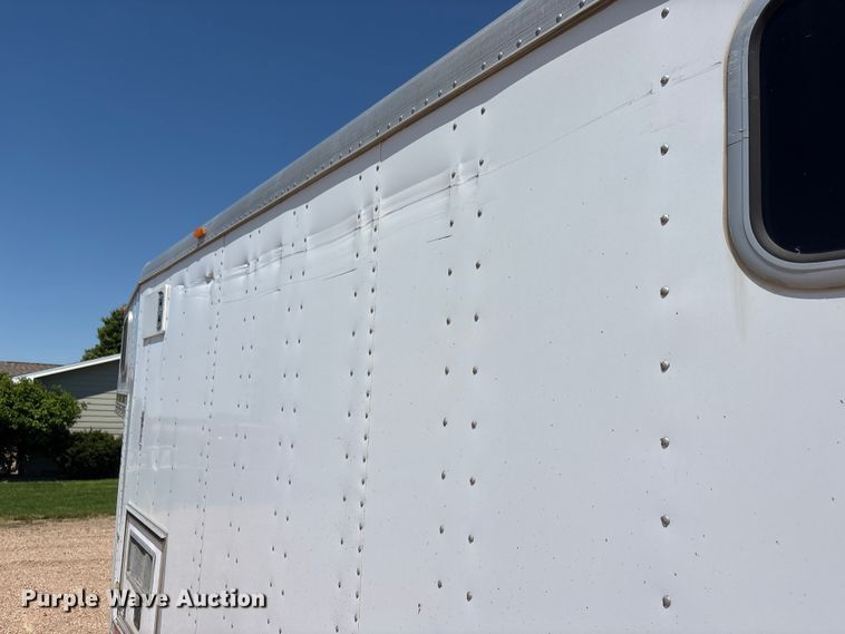 image for item EI5915 2008 Featherlite 1530 enclosed cargo trailer