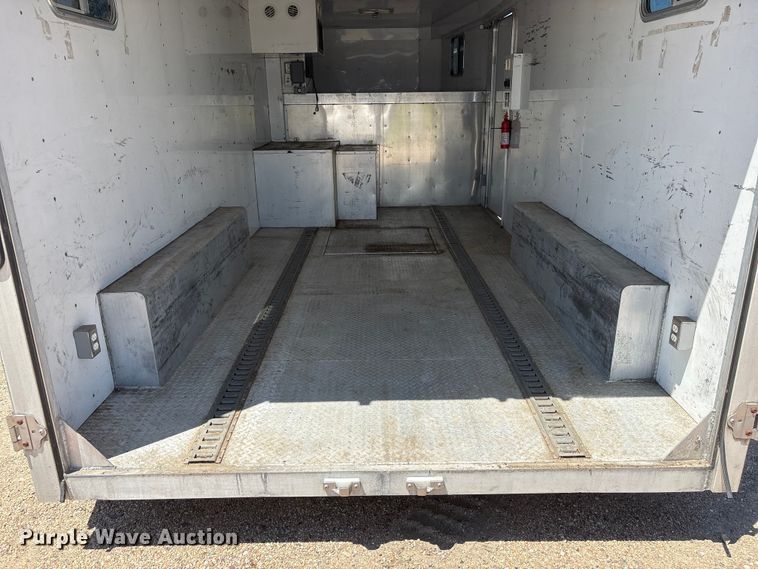 image for item EI5915 2008 Featherlite 1530 enclosed cargo trailer