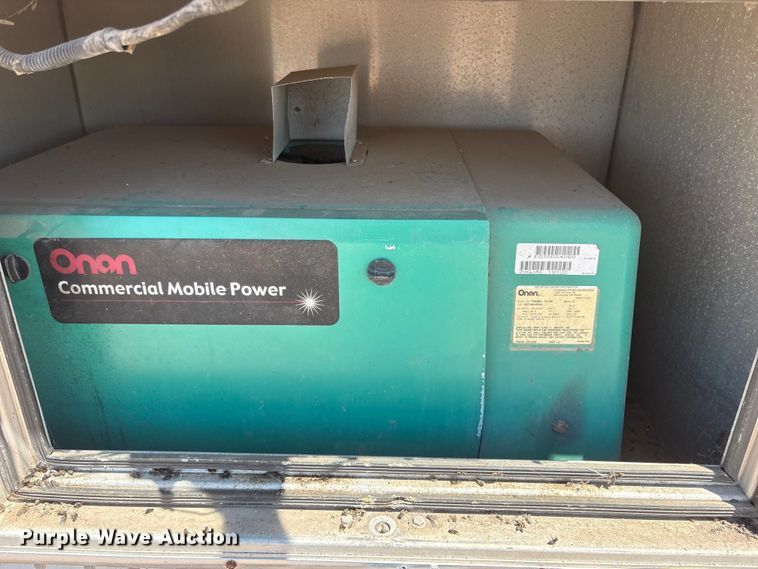 image for item EI5915 2008 Featherlite 1530 enclosed cargo trailer