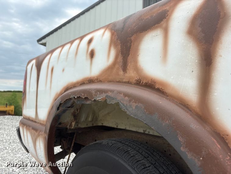 image for item EI5917 2001 Chevrolet S10 pickup truck