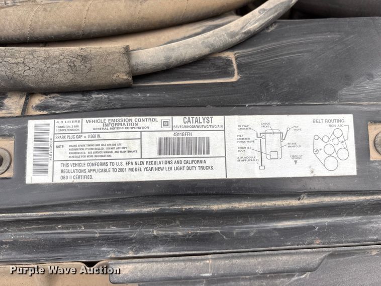 image for item EI5917 2001 Chevrolet S10 pickup truck