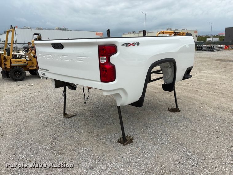 image for item EI5922 Pickup truck bed