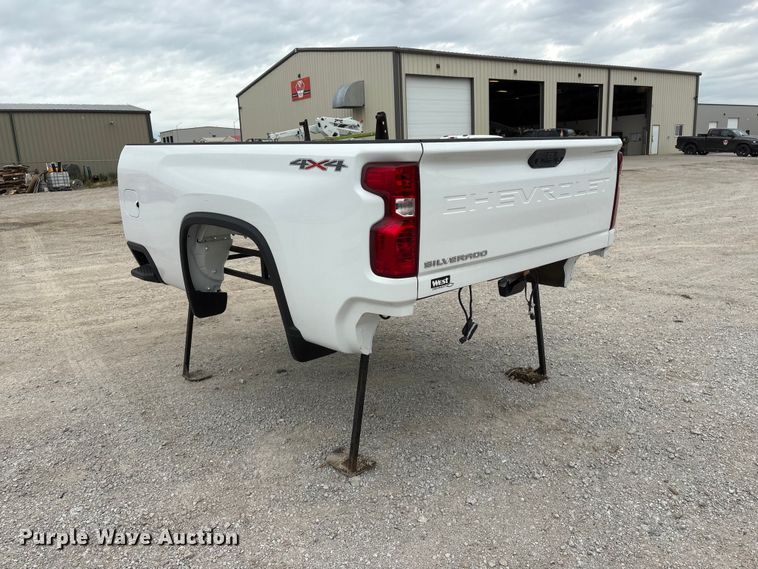 image for item EI5922 Pickup truck bed