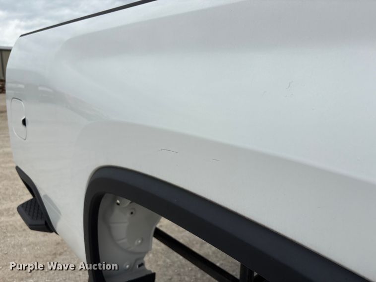 image for item EI5922 Pickup truck bed