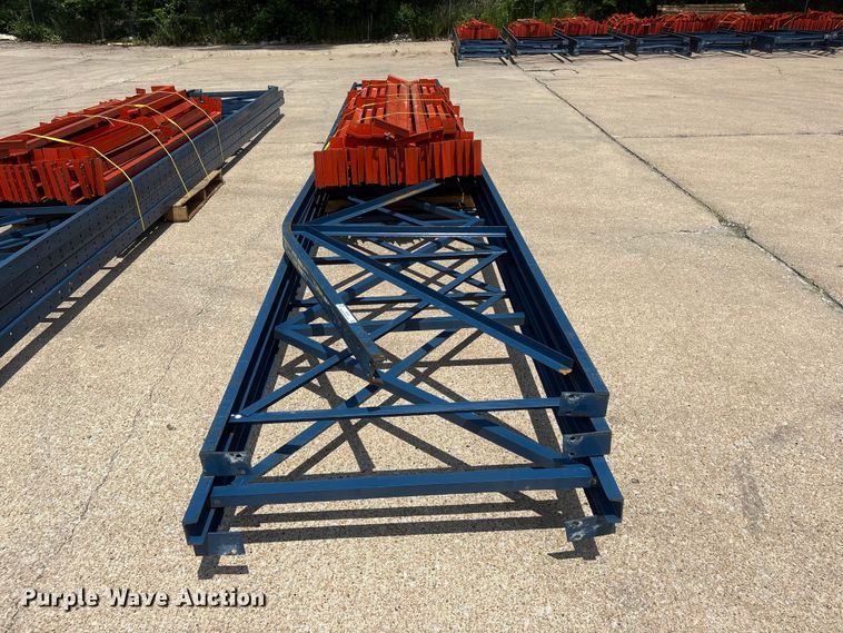 image for item EI5925 Pallet racking