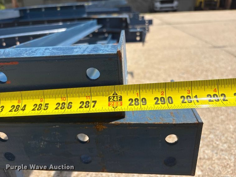 image for item EI5925 Pallet racking