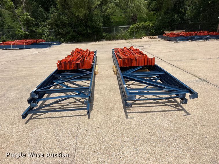 image for item EI5926 Pallet racking
