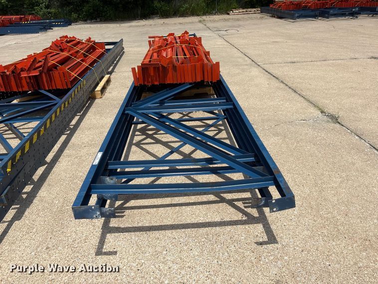 image for item EI5926 Pallet racking