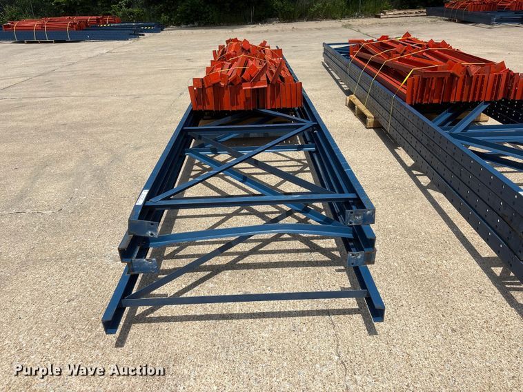 image for item EI5926 Pallet racking