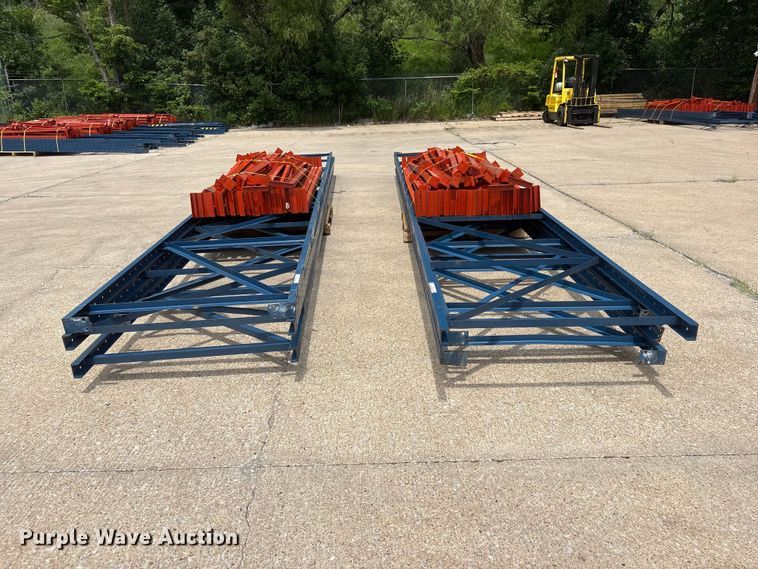 image for item EI5927 Pallet racking