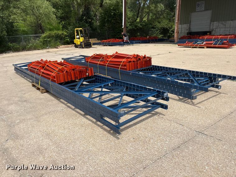 image for item EI5927 Pallet racking