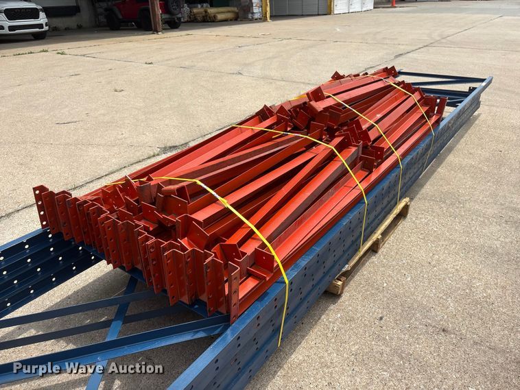 image for item EI5927 Pallet racking