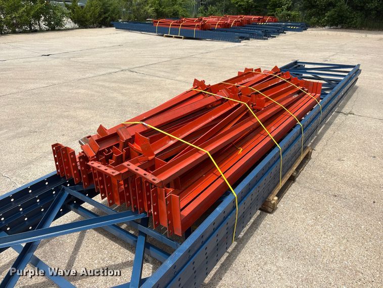 image for item EI5927 Pallet racking