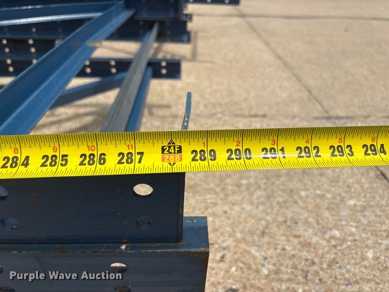 image for item EI5927 Pallet racking
