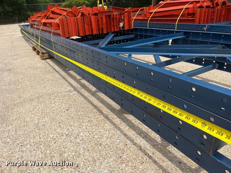 image for item EI5927 Pallet racking