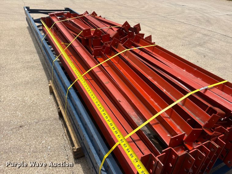 image for item EI5927 Pallet racking