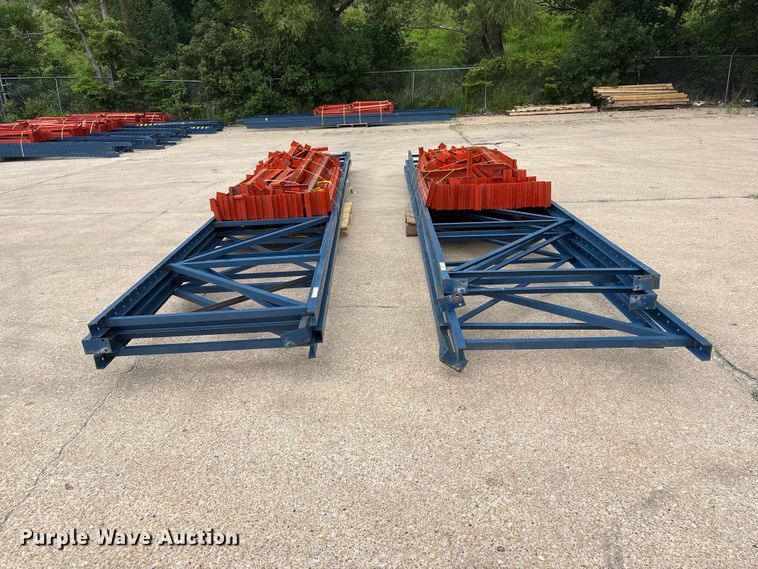 image for item EI5928 Pallet racking
