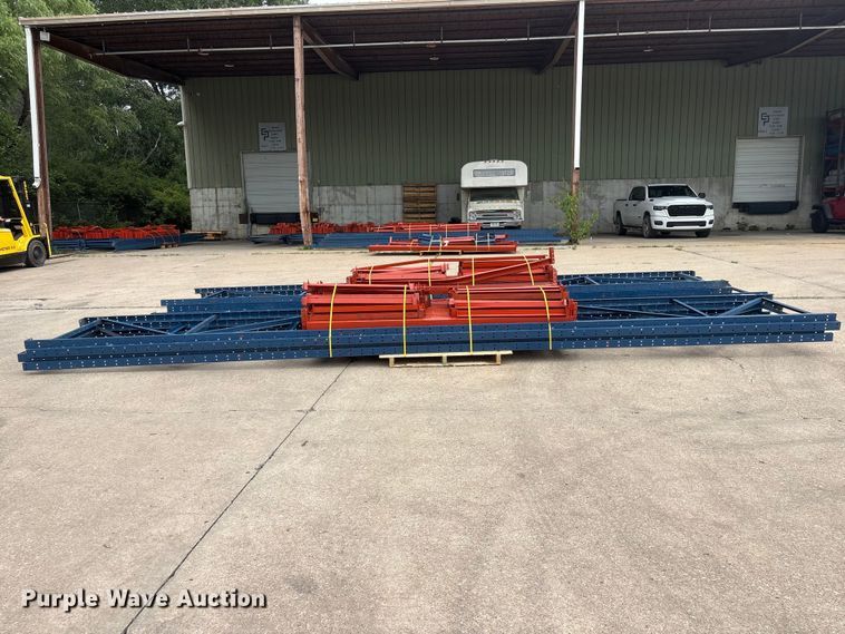image for item EI5928 Pallet racking