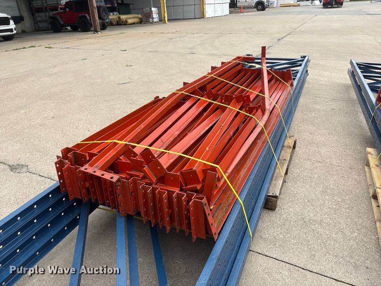 image for item EI5928 Pallet racking