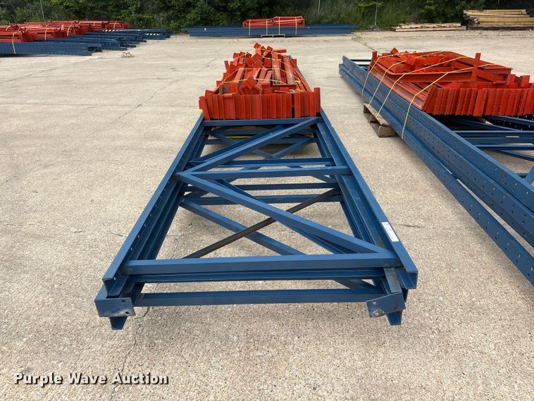 image for item EI5928 Pallet racking