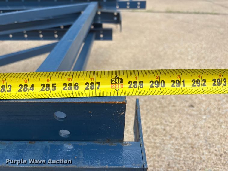 image for item EI5928 Pallet racking