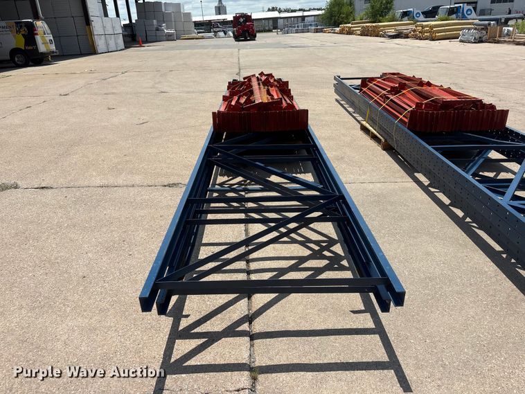 image for item EI5929 Pallet racking