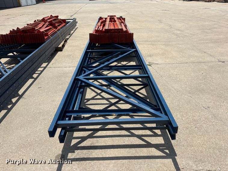 image for item EI5929 Pallet racking