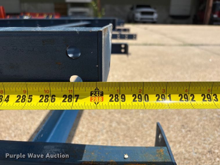 image for item EI5929 Pallet racking