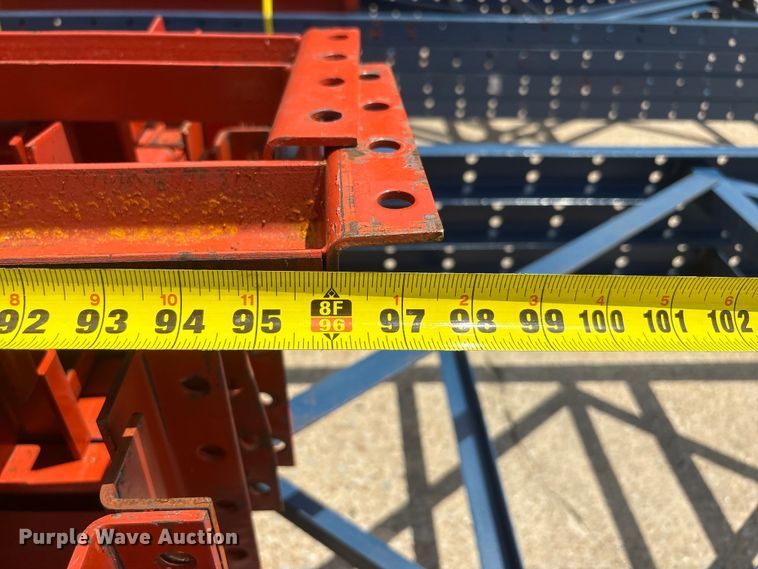 image for item EI5929 Pallet racking