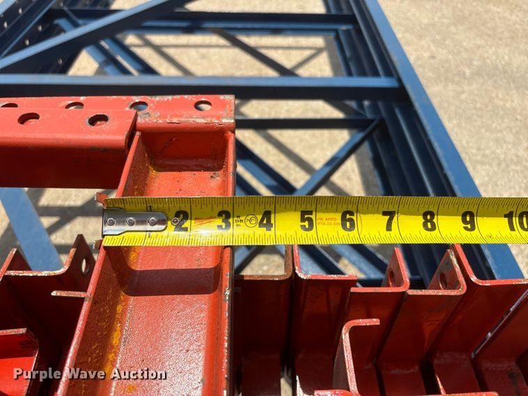 image for item EI5929 Pallet racking