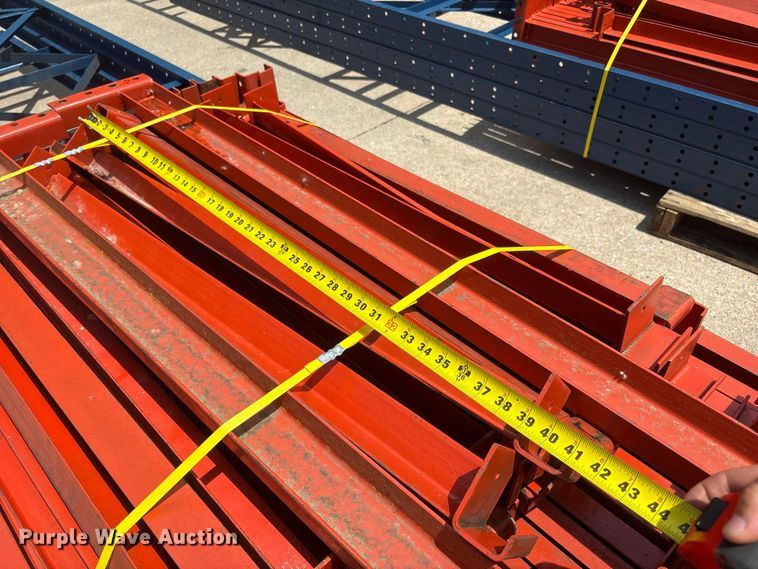 image for item EI5929 Pallet racking