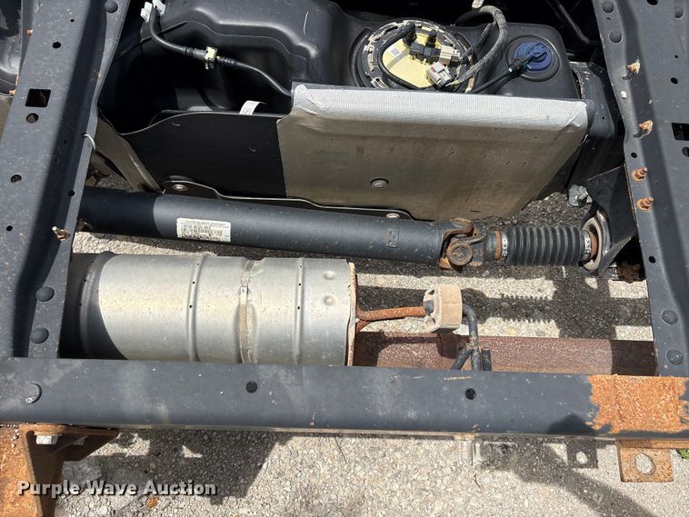 image for item EN0386 2020 Ford F550 Super Duty truck cab and chassis