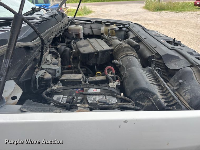 image for item EN0386 2020 Ford F550 Super Duty truck cab and chassis