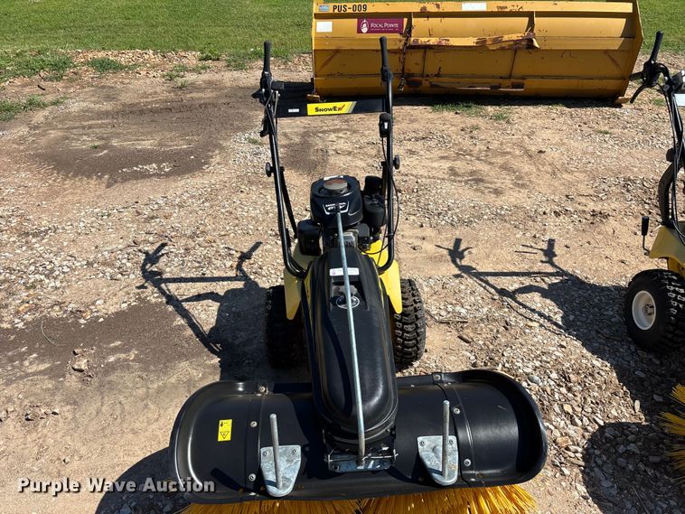 image for item EO4336 (2) TrynEx SnowEx SS4000 walk behind brooms
