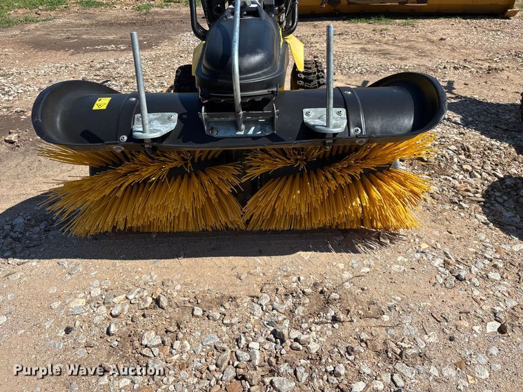 image for item EO4336 (2) TrynEx SnowEx SS4000 walk behind brooms