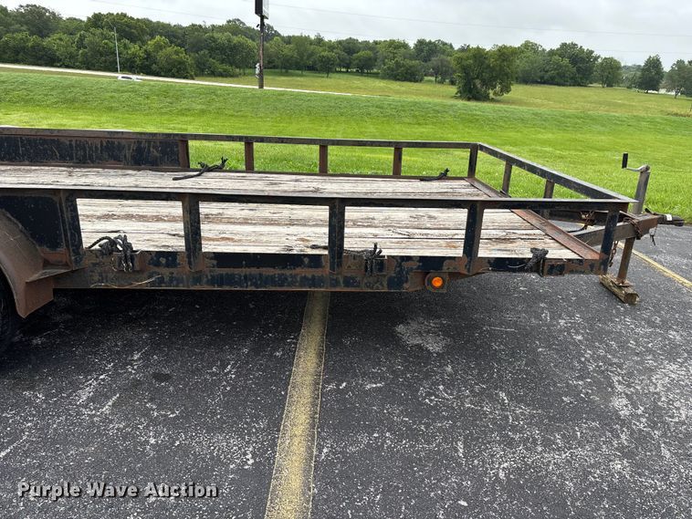 image for item EO4353 2007 Starlite utility trailer