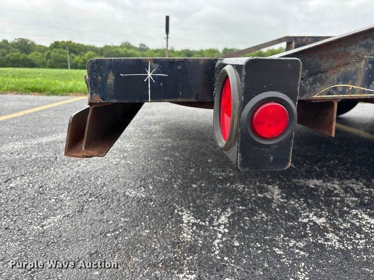 image for item EO4353 2007 Starlite utility trailer