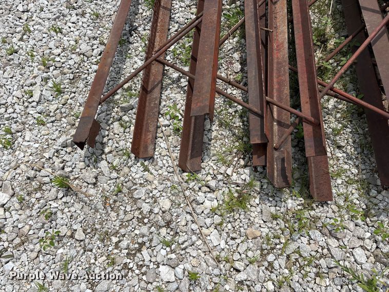image for item EO4355 Building materials