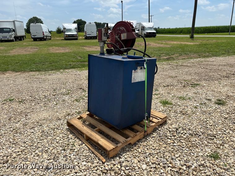 image for item EO4369 Bulk oil tank