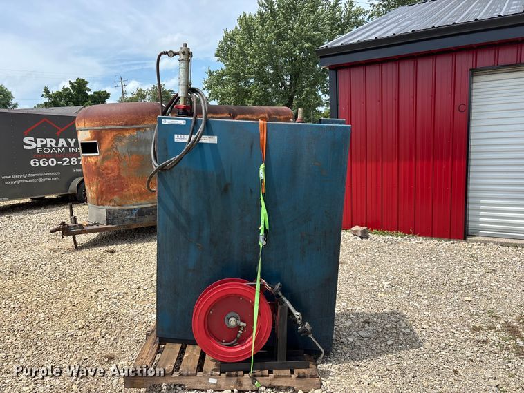 image for item EO4370 Bulk oil tank