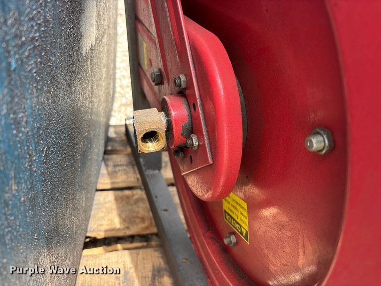 image for item EO4370 Bulk oil tank