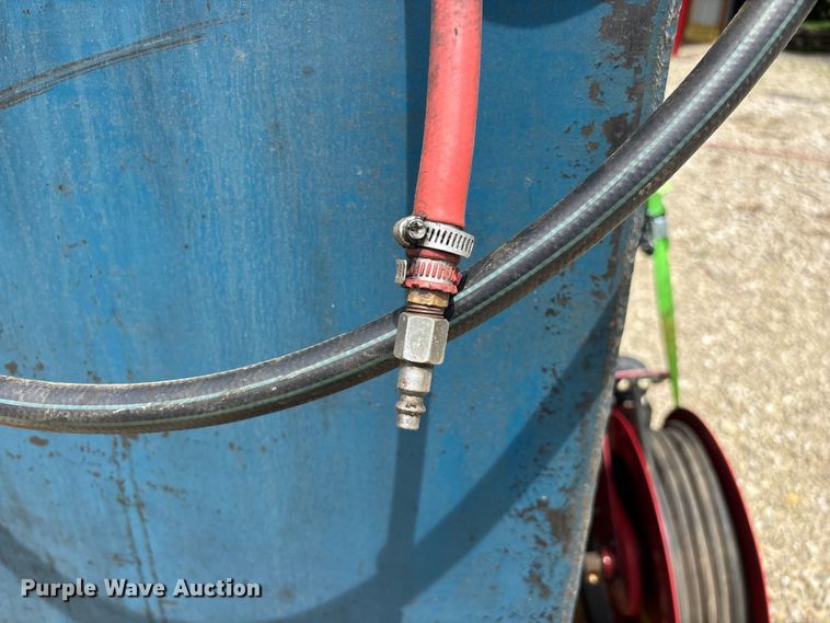 image for item EO4370 Bulk oil tank
