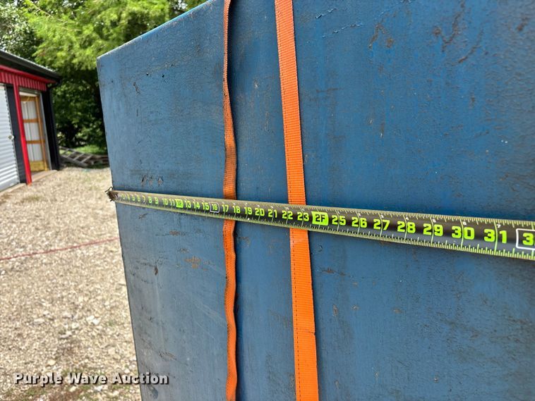 image for item EO4370 Bulk oil tank