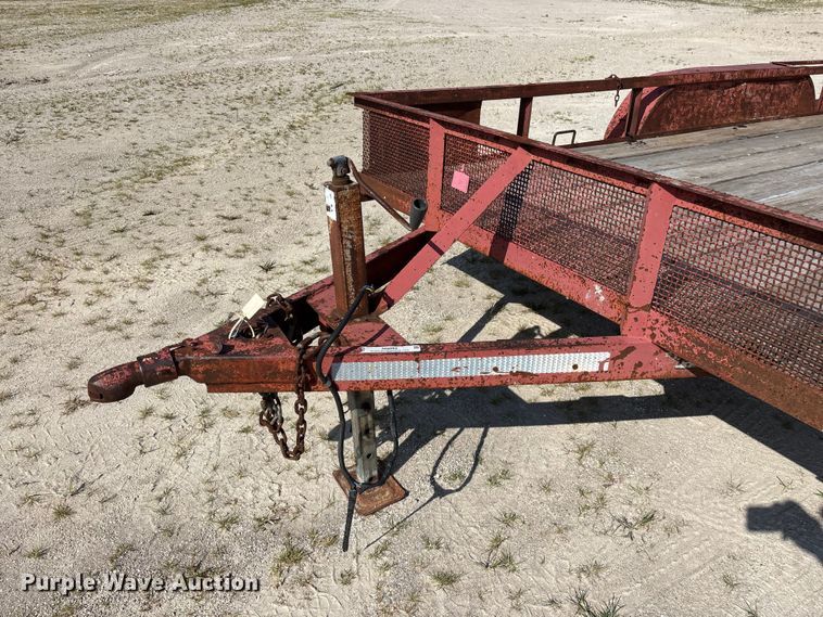 image for item EO4380 1991 HULL utility trailer