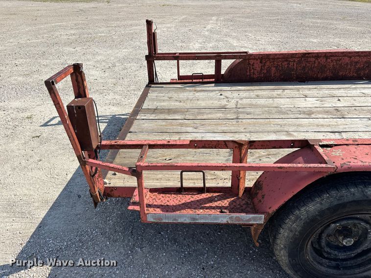 image for item EO4380 1991 HULL utility trailer