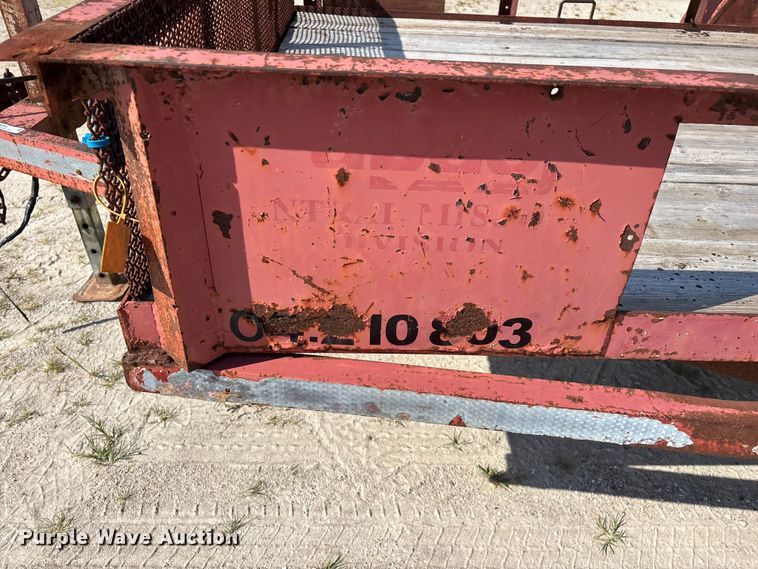 image for item EO4380 1991 HULL utility trailer