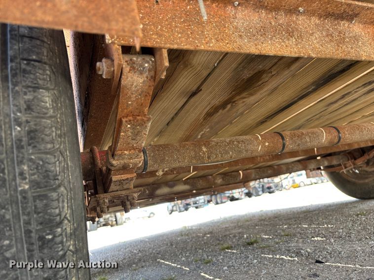 image for item EO4380 1991 HULL utility trailer